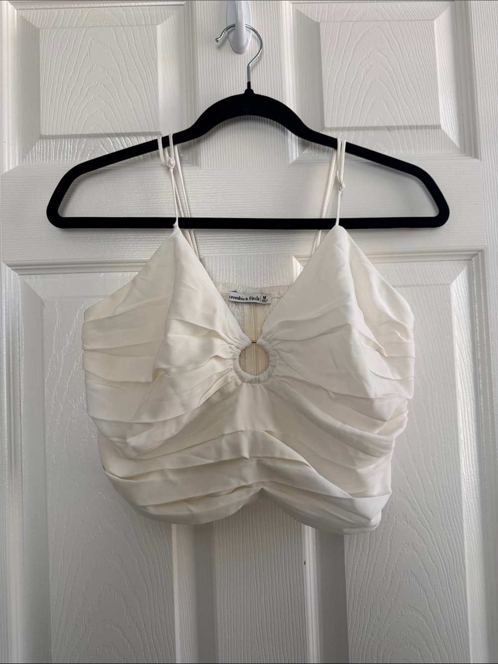 Abercrombie & Fitch Ivory Ring-Detail Ruched Cami - Medium